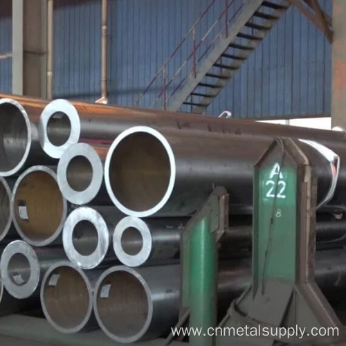 En standard cold drawn seamless alloy steel pipe